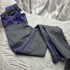 Fitness Leggings • Ankle Zipper